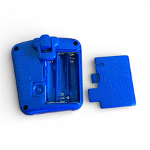 Load image into Gallery viewer, Blue bedwetting alarm device MALEM MO17 open battery slot